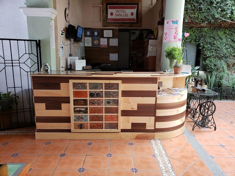 Hotel San Luis San Cristóbal de Las Casas Екстериор снимка