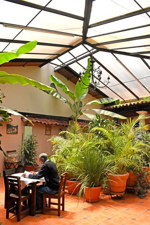 Hotel San Luis San Cristóbal de Las Casas Екстериор снимка