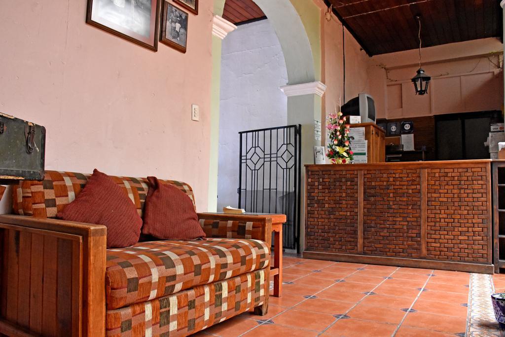 Hotel San Luis San Cristóbal de Las Casas Екстериор снимка